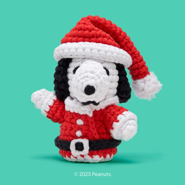 83SXM-SnoopySantaHatCoat-FW-GT2-RET_1-1