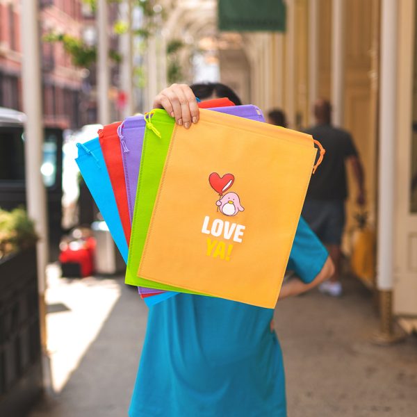 DrawYouInDrawstringBags_Lifestyle-1