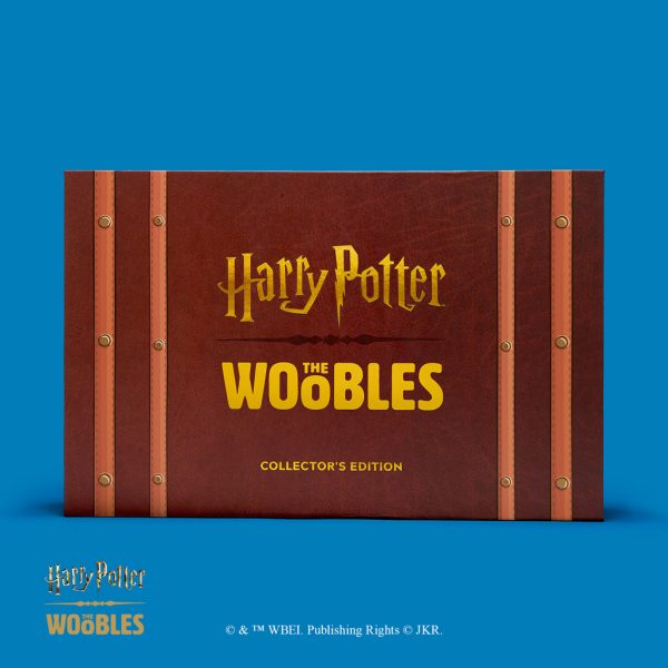 HogwartsExpressCollectorsBoxClosed_1-1