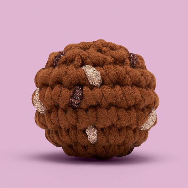 Tiny_Dung_Ball_Retouched-1