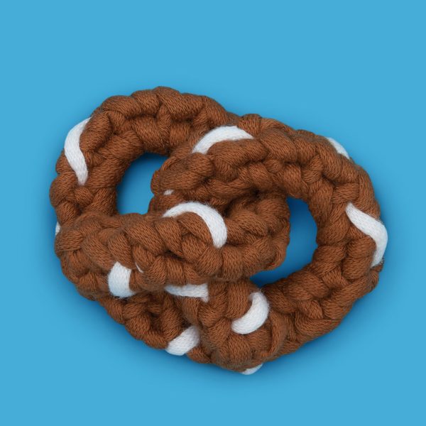 Tiny_Pretzel_Retouched-1