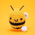 bee_1_1024x1024_2x_db7ed715-c99c-472a-8281-19f94eb7db08-1