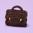 briefcase_1_7f61b7ac-304f-4f72-8ecf-b23b87e5dfaf-1